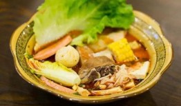 赢哥爆料麻辣烫视频,麻辣烫背后的秘密，让你吃得更放心！
