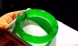 翡翠光锥爆料视频,探索神秘视频背后的科技奥秘