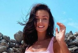 娱乐圈吃瓜笑死的女明星,盘点那些让人捧腹的女明星吃瓜瞬间