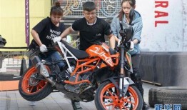 西安摩托车爆料事件视频,街头冲突引发社会关注