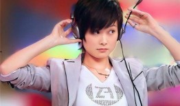 李宇春最新天涯爆料,揭秘明星背后的真实故事